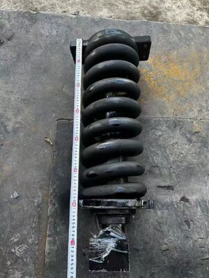 Ketteneinstellzylinderbaugruppe mit Rückholfeder für CAT E320D/GC-Bagger, hochfester geschmiedeter legierter Stahl, wärmebehandelt, auslaufsicher