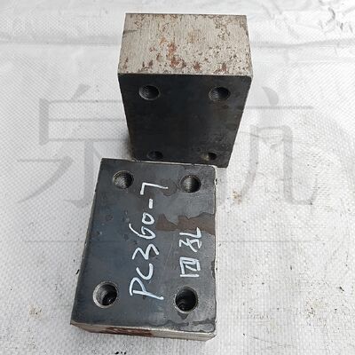 Oberer Rollenhalter für Komatsu PC360-7 Bagger, Tragrollenhalterung, Fahrwerk Ersatzteile