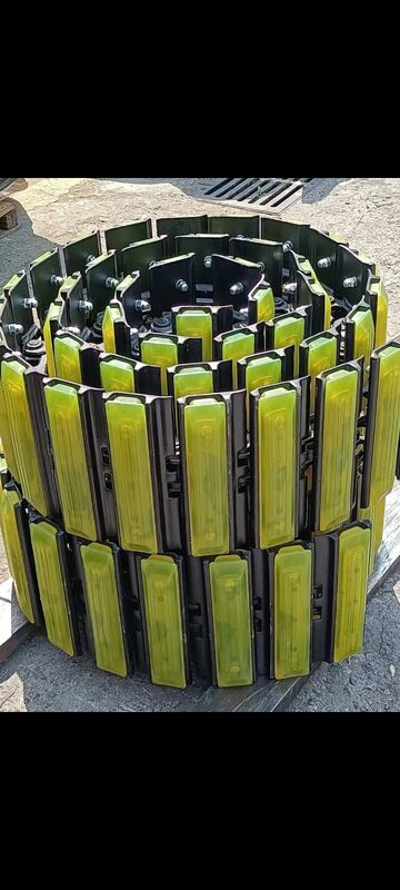 Bagger-Raupenketten-Baugruppe mit Gummipolster, Raupenkette mit Polsterbaugruppe für Fahrwerksteile